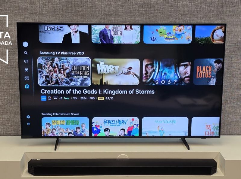 Smart TV QLED Samsung de 50 polegadas com inteligência artificial registra queda superior a mil reais
