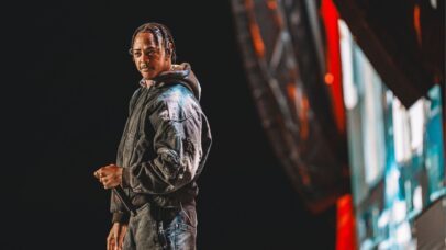 Rapper TZ da Coronel rebate fãs após polêmica política na web