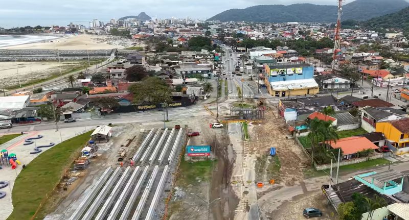Viaduto da PR-412 deve ser liberado até 1º de dezembro, afirma prefeito de Matinhos
