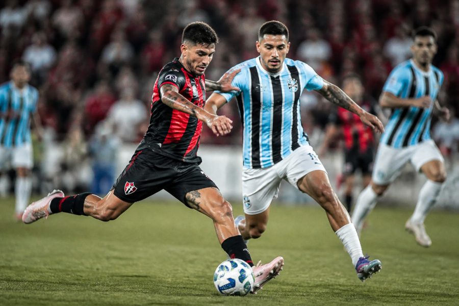 Vitória e Grêmio se enfrentam no Campeonato Brasileiro 2026