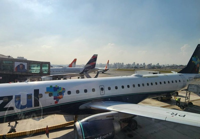 Passagens aéreas ficam até 38% mais baratas na baixa temporada