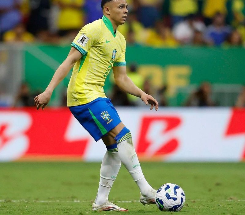 Vanderson é convocado para a seleção brasileira após lesão de Wesley
