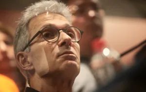 Zema chama ações recentes do governo federal de aberração eleitoral