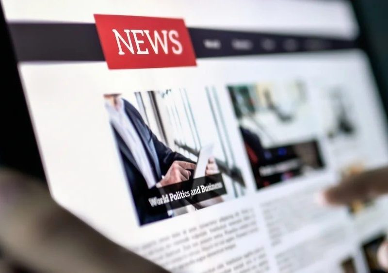 Pesquisa revela que 39% dos brasileiros aceitam anúncios por notícias