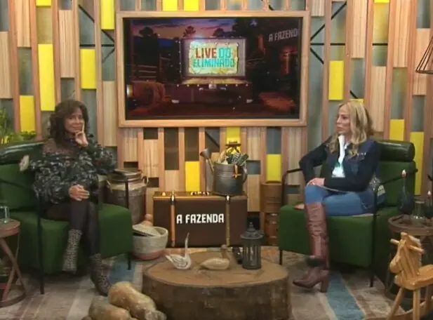 Barraco ao vivo: Christina Rocha e Giovanna Gold batem boca em entrevista