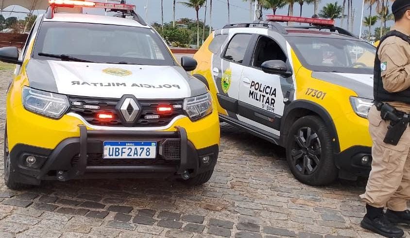 Abordagens da PM no Centro e bairros de Paranaguá resultam na prisão de três foragidos