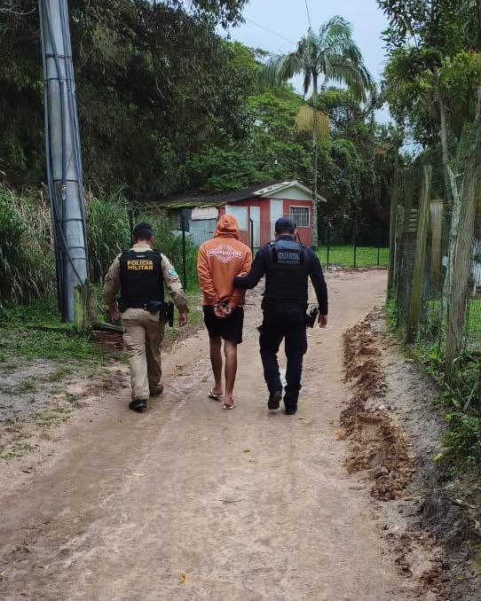 Ação conjunta prende homem por falta de pagamento de pensão na Ilha do Mel