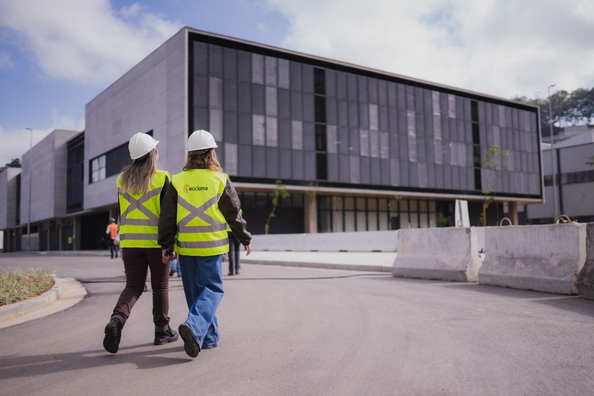 ACCIONA abre inscrições para trainee 2027 com formação internacional