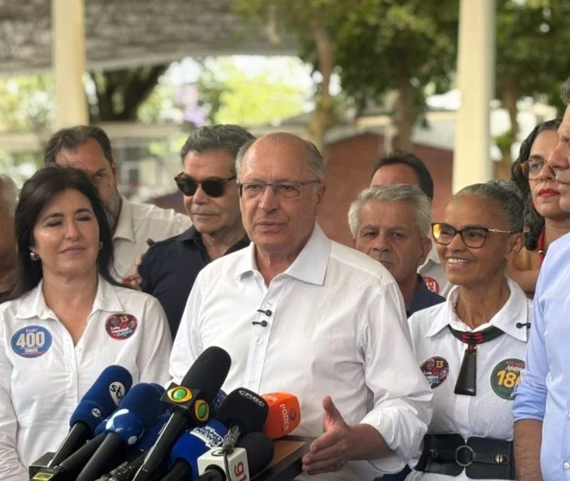 Alckmin aponta caminho para Lula reverter placar no segundo turno