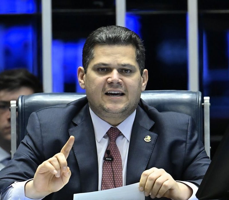 Senado define cronograma para votação da PEC que acaba com a escala 6×1