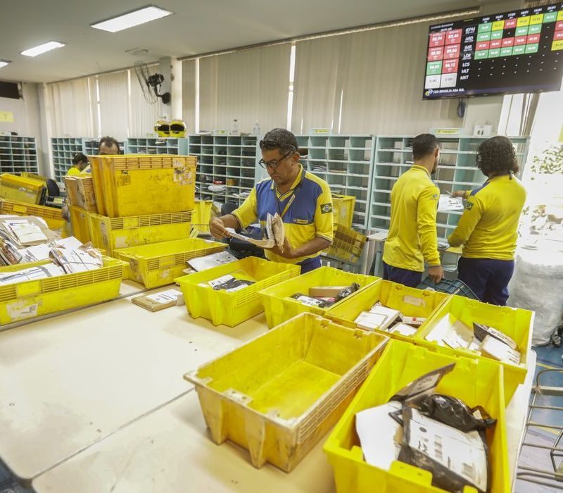 Correios e AliExpress fecham acordo para agilizar fretes no Brasil