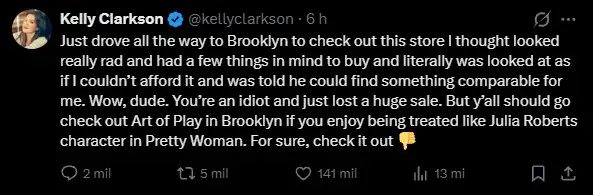 Loja de NY responde Kelly Clarkson após críticas de atendimento