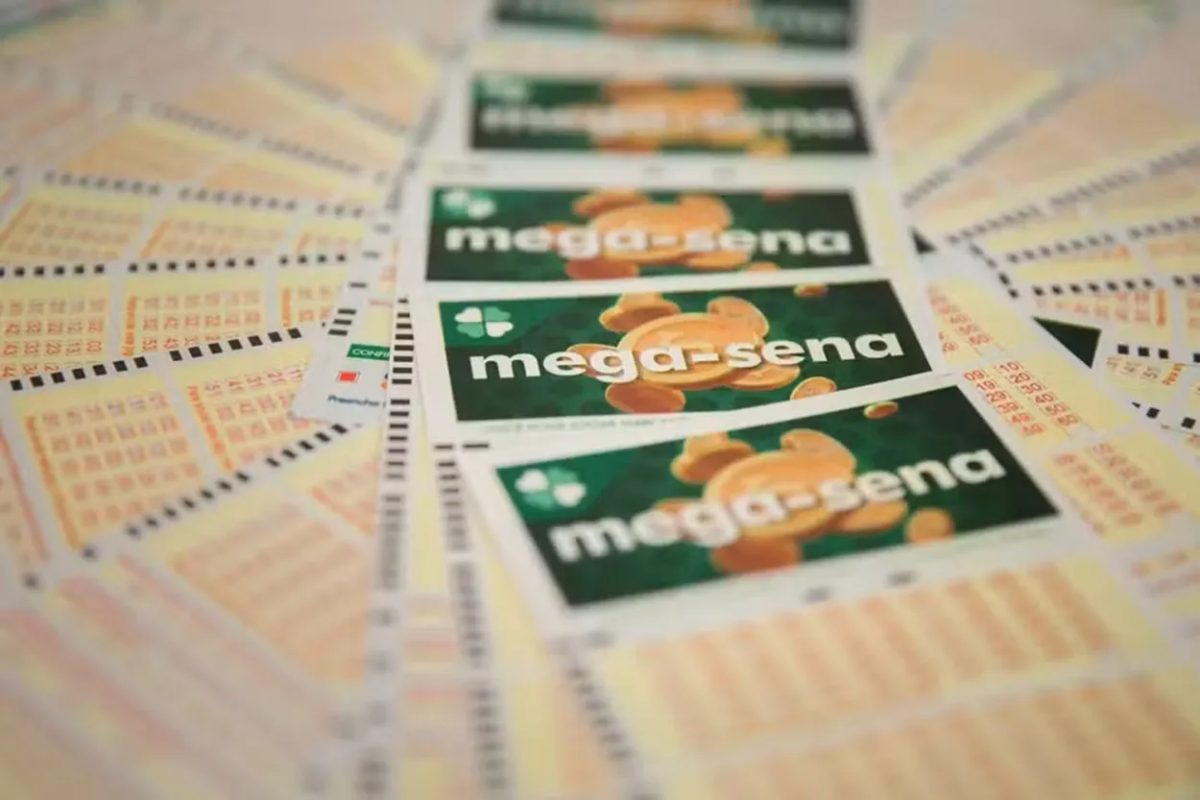 Aposta de oito dezenas feita no Paraná garante prêmio de R$ 100 mil na Mega-Sena; veja outras cidades premiadas