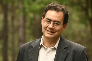 Augusto Cury declara apoio a Flávio Bolsonaro no segundo turno