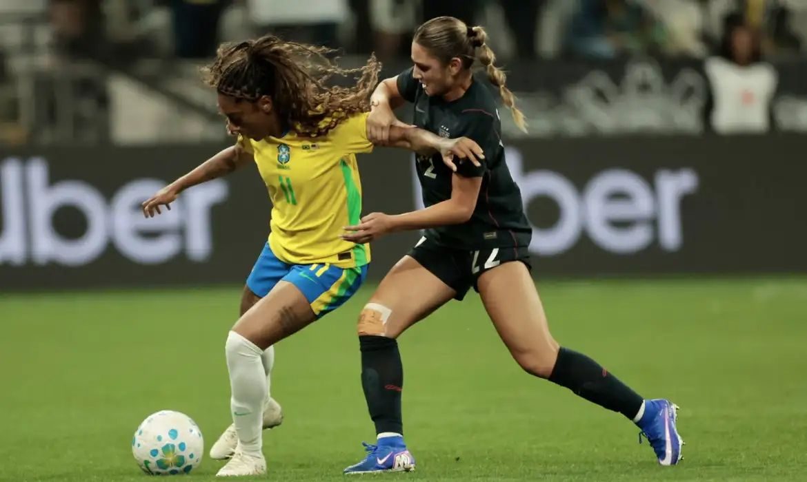 Brasil bate recorde e ultrapassa 161 mil inscritos para voluntariado na Copa 2027