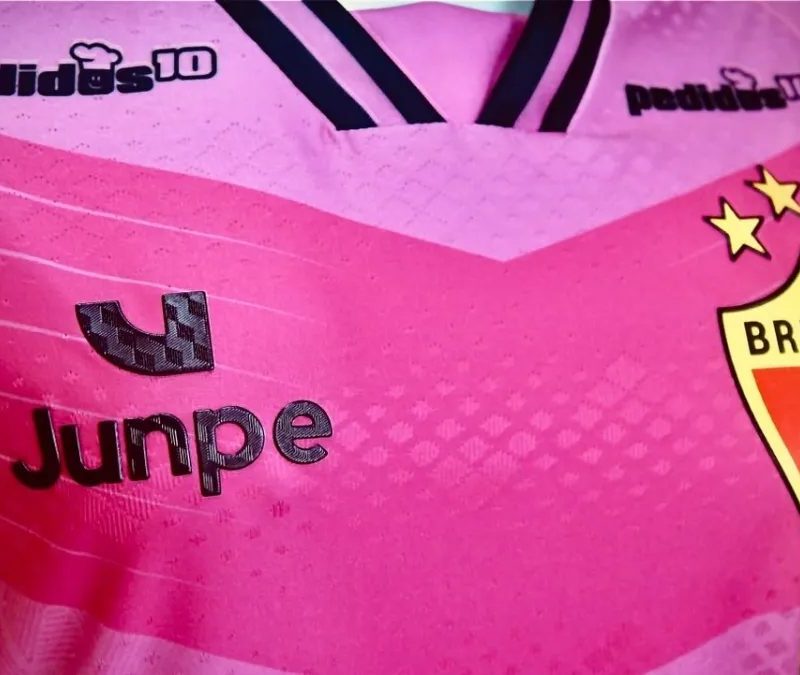 Brusque lança camisa rosa para campanha de prevenção ao câncer