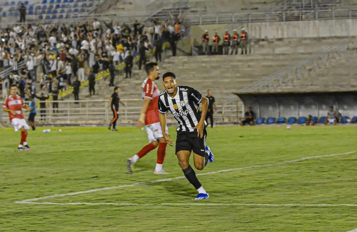 Campinense contrata Rickelme Lopes, ex-Treze, para a Copa Paraíba 2026