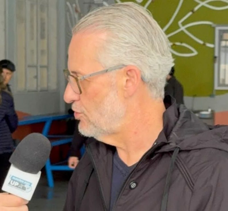 Doutor Alexandre Salomão vota em Curitiba e projeta futuro político