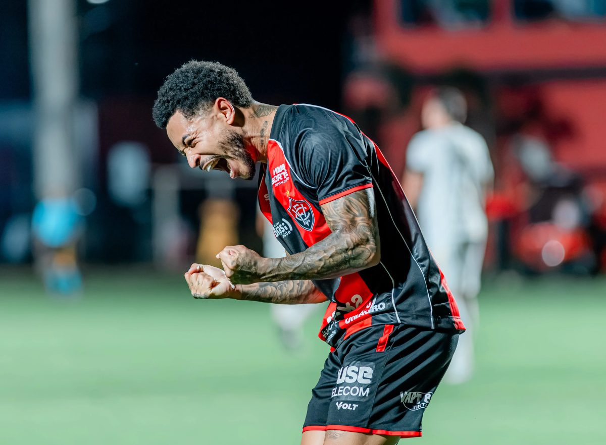 Cartola 2026: Matheuzinho estoura scouts contra a Chape e faz maior pontuação do ano na Rodada #29