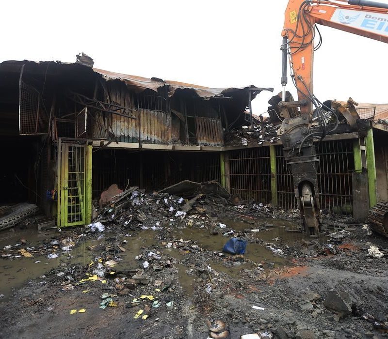 Ceagesp monta espaço provisório para comerciantes após incêndio