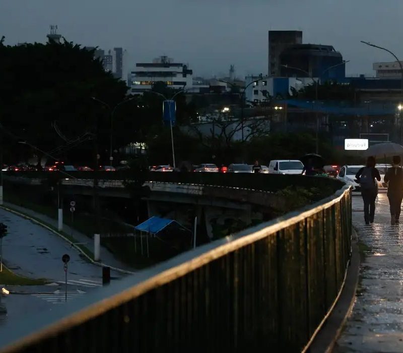 Chuvas fortes e tempestades atingem o Centro-Oeste e o Sudeste