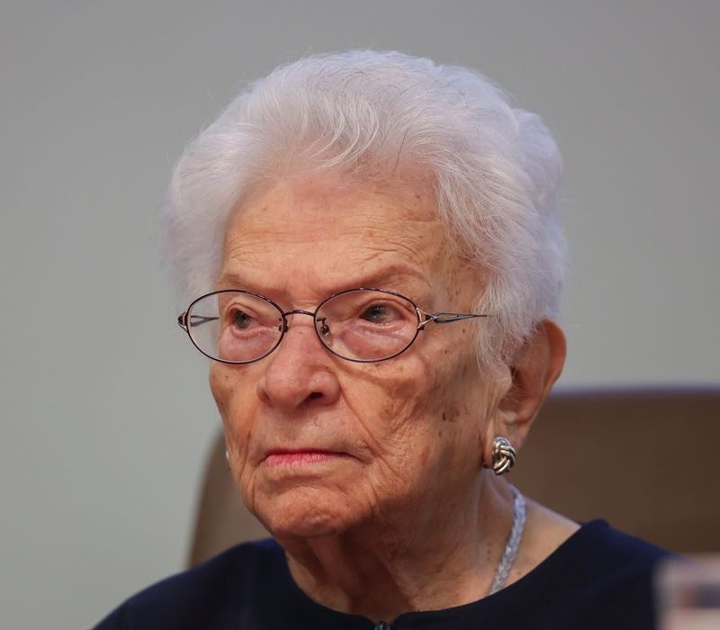 Luiza erundina se torna a deputada mais velha eleita em 2026