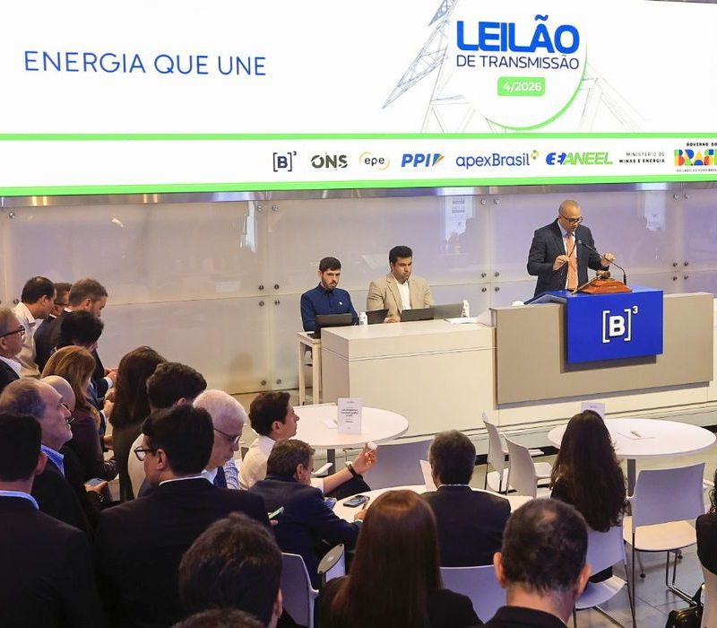 Aneel leiloa oito lotes de transmissão com forte disputa e investimentos bilionários