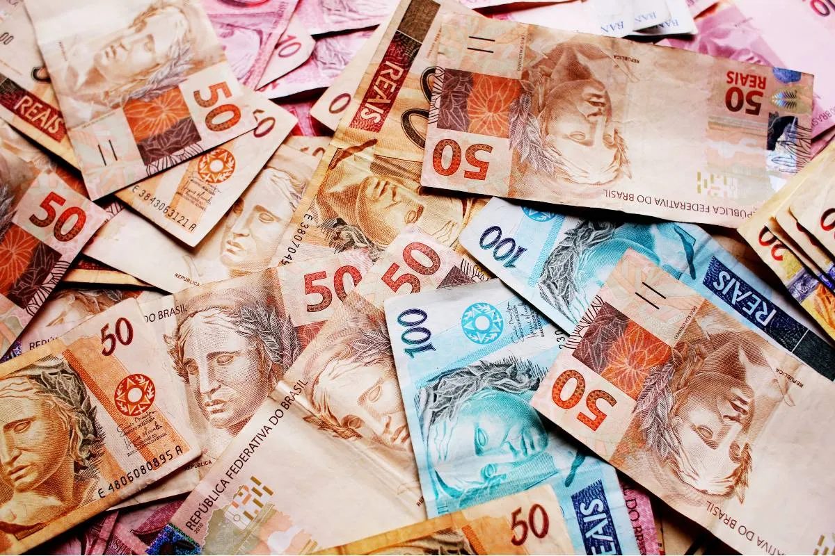 Cooperativas paranaenses oferecem moradia e estudo para reter funcionários