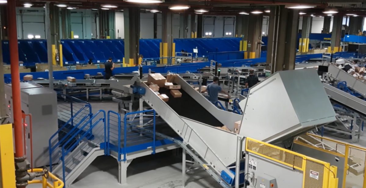 Correios supera 95% de pontualidade e inaugura novo equipamento de triagem