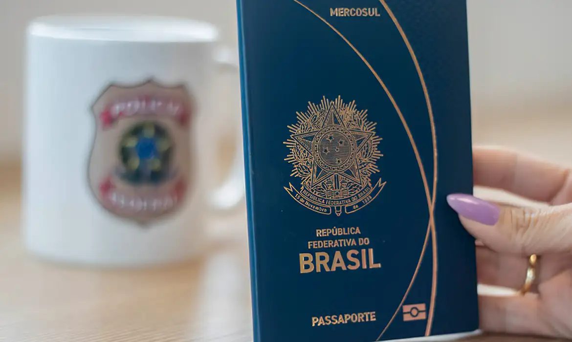 Delegacia da Polícia Federal alerta sobre golpe de passaporte em maior município do Oeste do Paraná