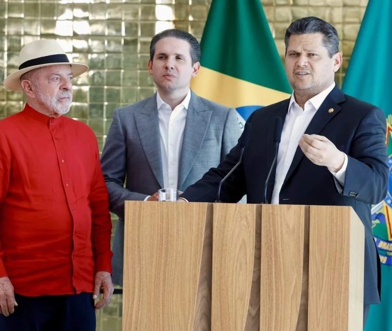 Lula articula alianças no Alvorada com líderes do Congresso após reeleição