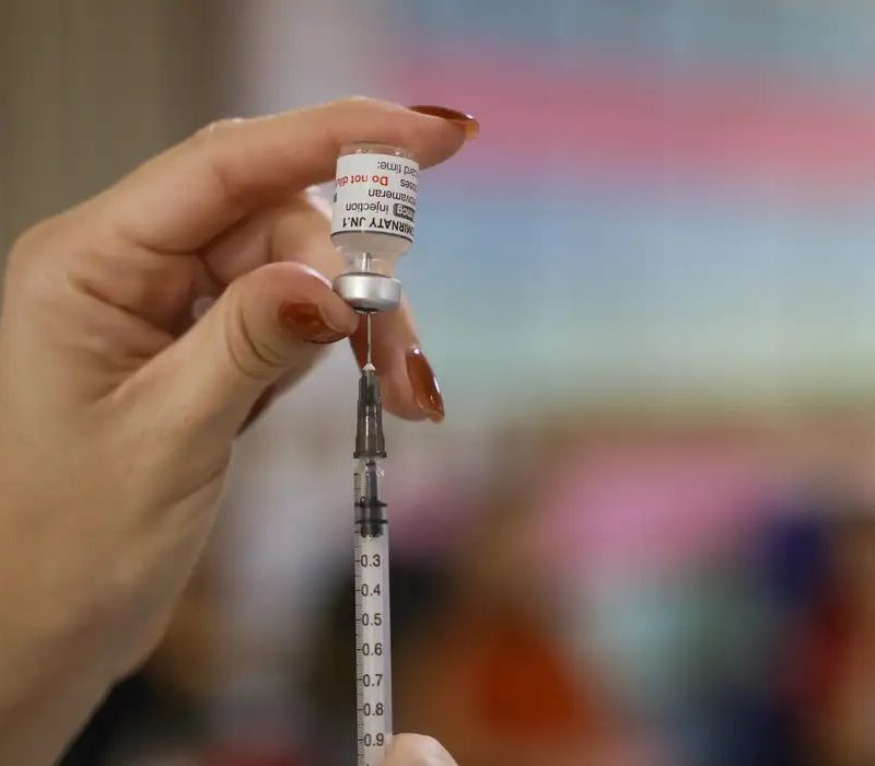 Apenas 5% das crianças têm esquema vacinal completo contra covid-19