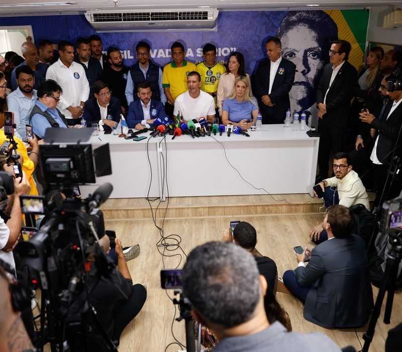 Douglas Ruas critica recurso de Paes ao STF e se declara governador