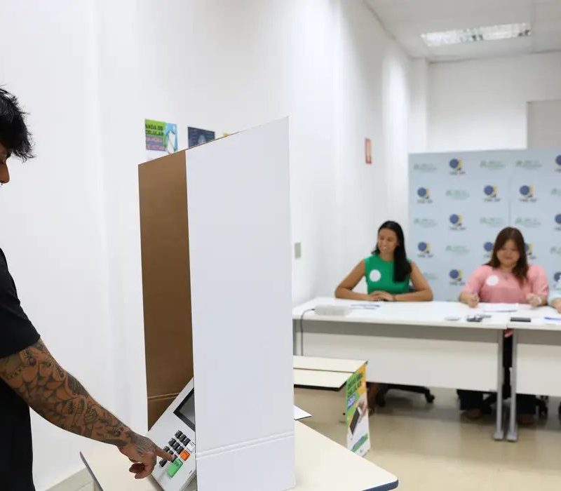 Eleições 2026: saiba os horários de votação e regras deste domingo