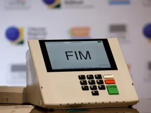 Eleições 2026: quem estiver na fila às 17h consegue votar?