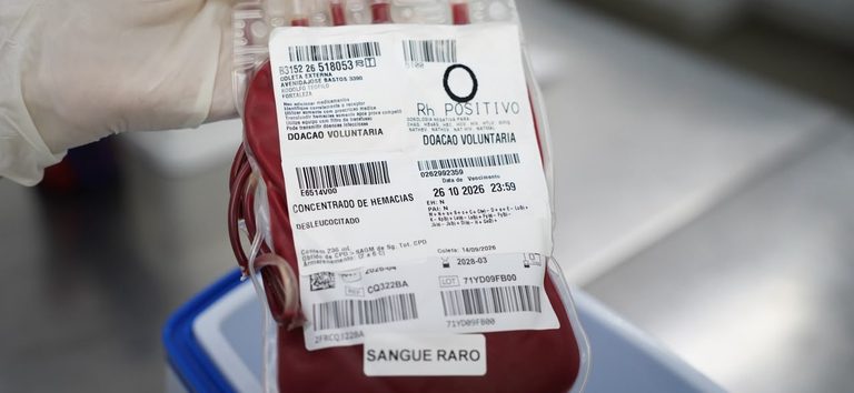Sangue raro cruza o Brasil em ação conjunta entre SUS e companhias aéreas
