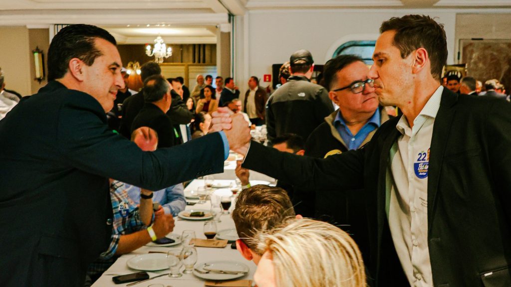 Encontro de Sérgio Moro com 230 prefeitos tem participação de lideranças do Litoral do Paraná
