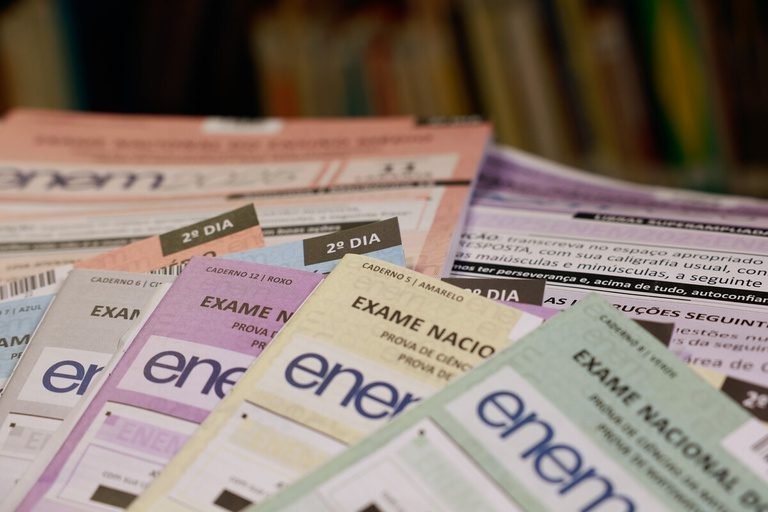 Enem: do planejamento inicial até a aplicação nas salas de aula