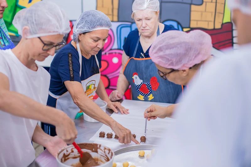 Cursos de gastronomia gratuitos em Curitiba abrem inscrições