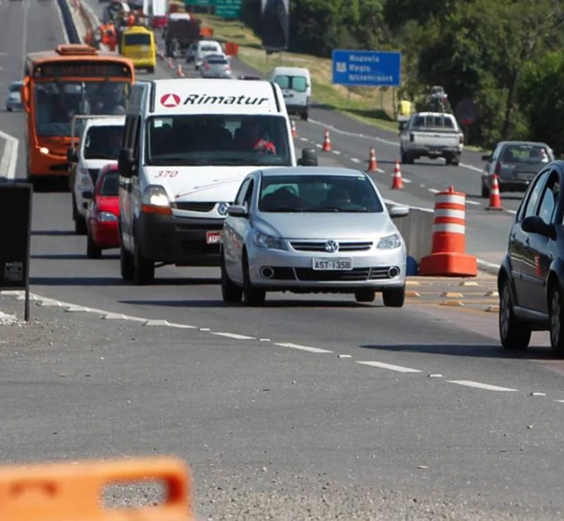 Estradas do Paraná têm obras e interdições no feriado