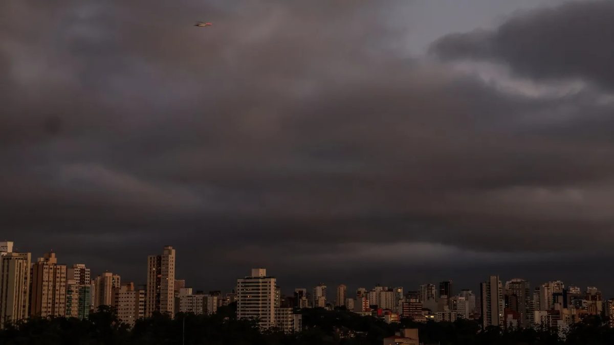 Feriadão de chuva e temporais no Centro-Sul do Brasil; veja as áreas de risco