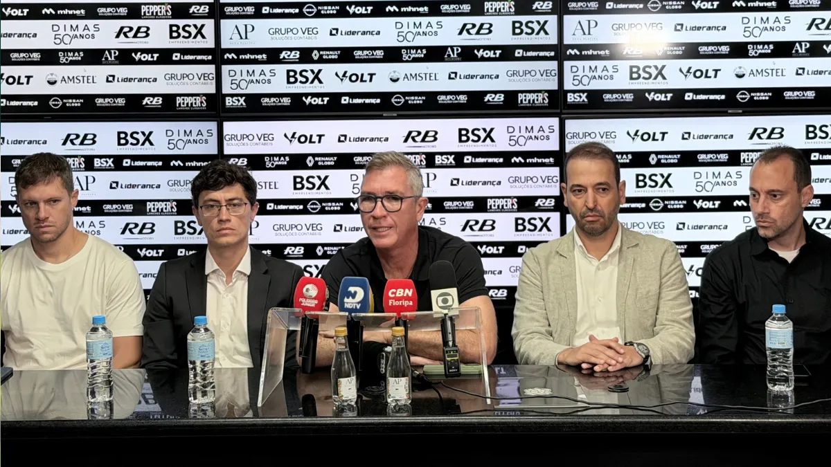 Figueirense rebate Edson Silva após críticas sobre propostas para a SAF