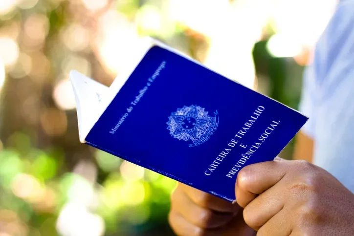 Governo prepara decreto para definir exceções na escala 6×1 até 2026