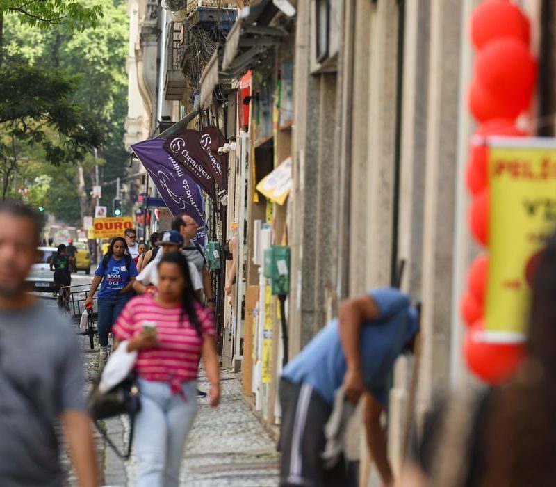 Fim da escala 6×1 traz esperança de tempo livre e saúde aos trabalhadores