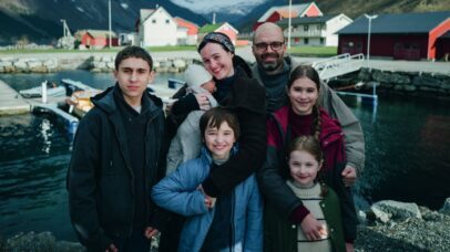Fjord: drama vencedor em Cannes explora fé, família e controle