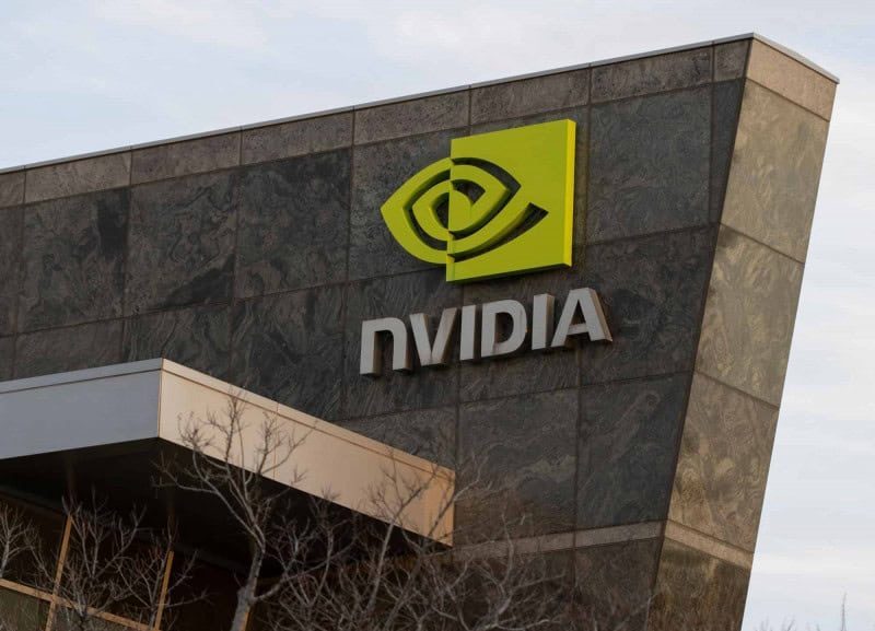Fundos da China financiam compra de chips de IA restritos da Nvidia