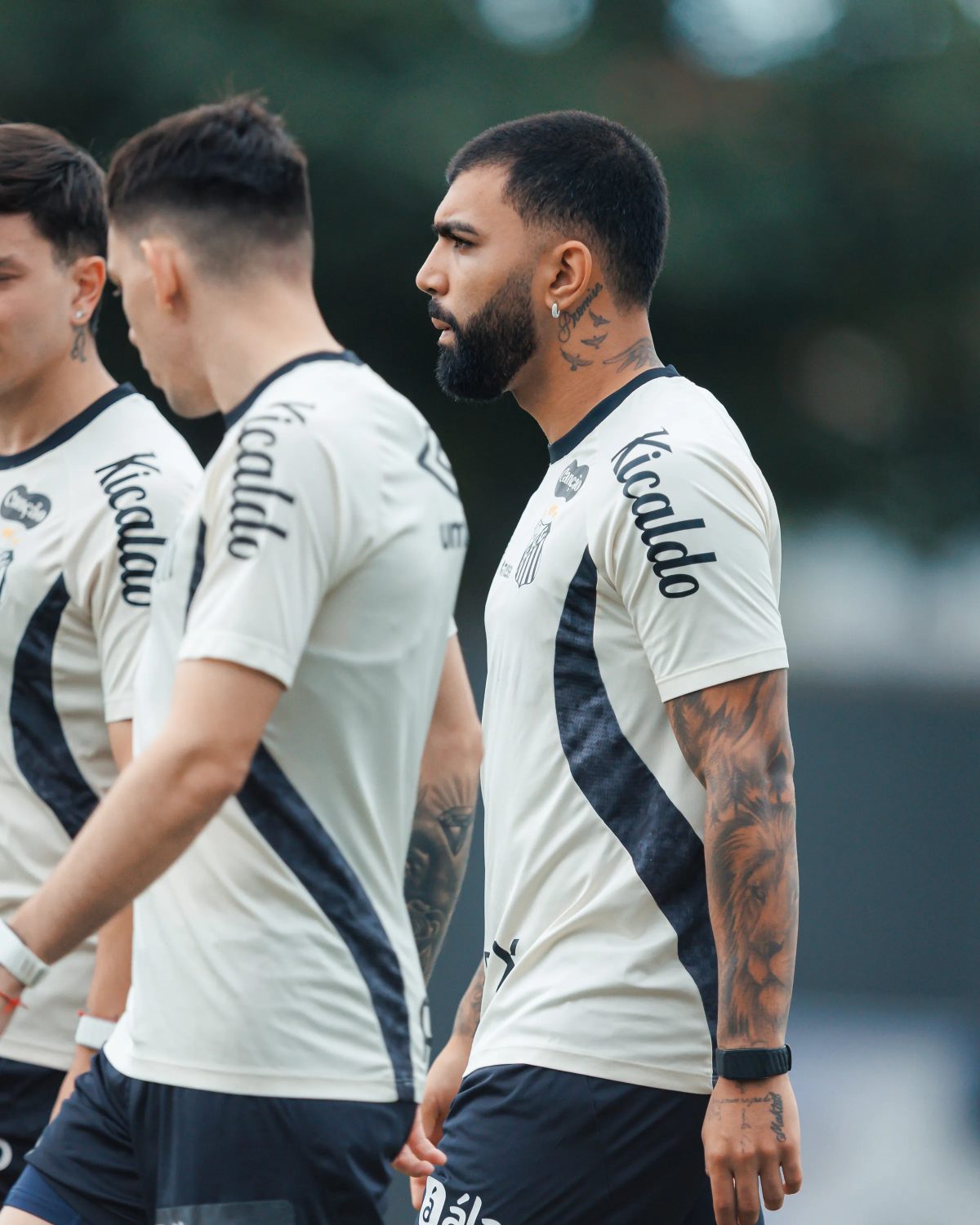 Gols, assistências e velocidade: Gabigol revê o Flamengo em seu melhor momento pelo Santos