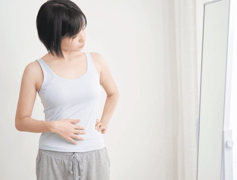 Hérnia abdominal: conheça cinco sintomas que exigem atenção médica