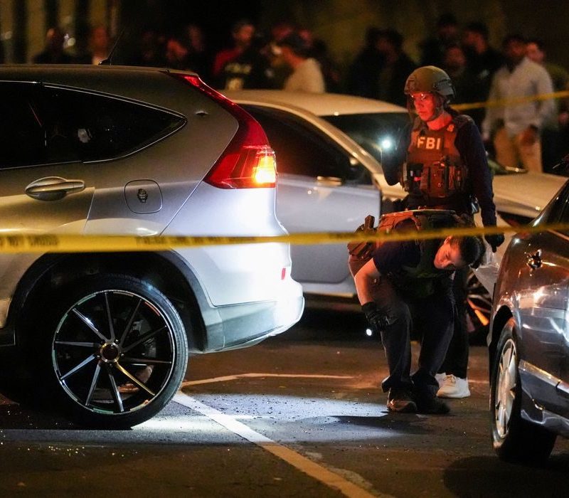Homem baleado por agentes do ICE dentro de carro em Nova York