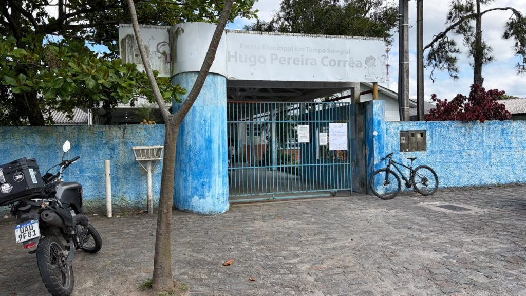 Homem invade escola de Paranaguá durante fuga e assusta comunidade escolar